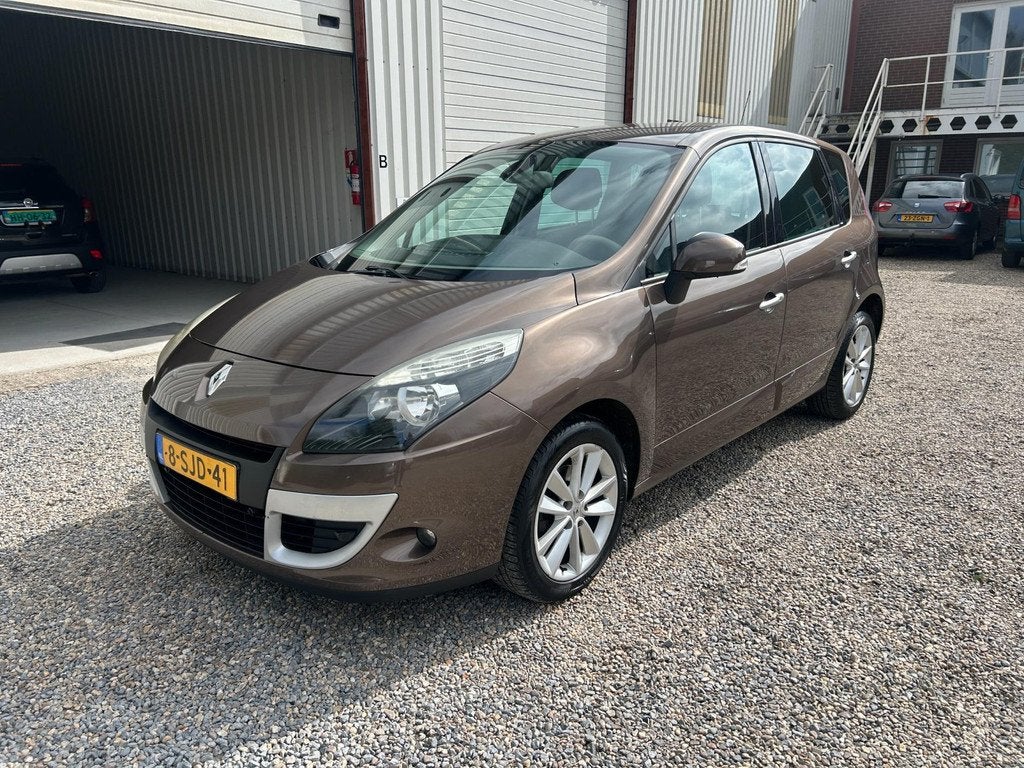 Renault Scénic 2.0 Privilege Leer Navi, Gebruikt, 4 cilinders, Leder, Scénic