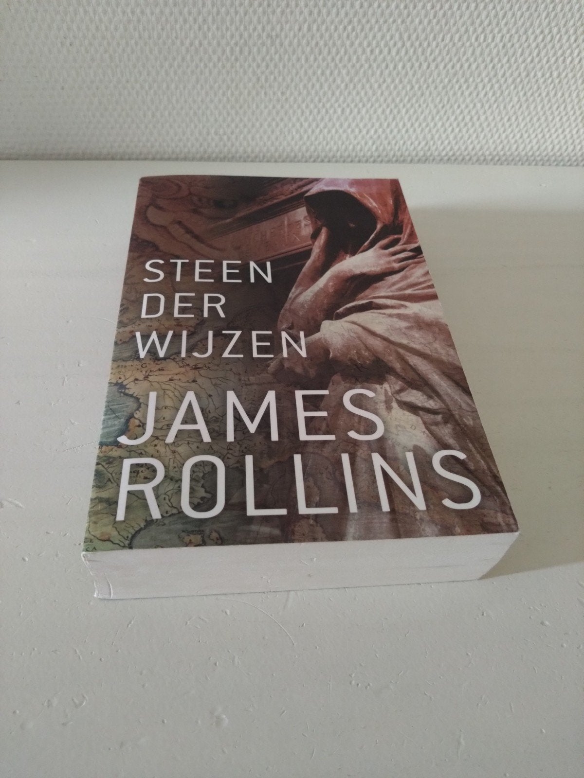 Steen der Wijzen - James Rollins (Thriller), Ophalen of Verzenden, Zo goed als nieuw, James Rollins, Nederland