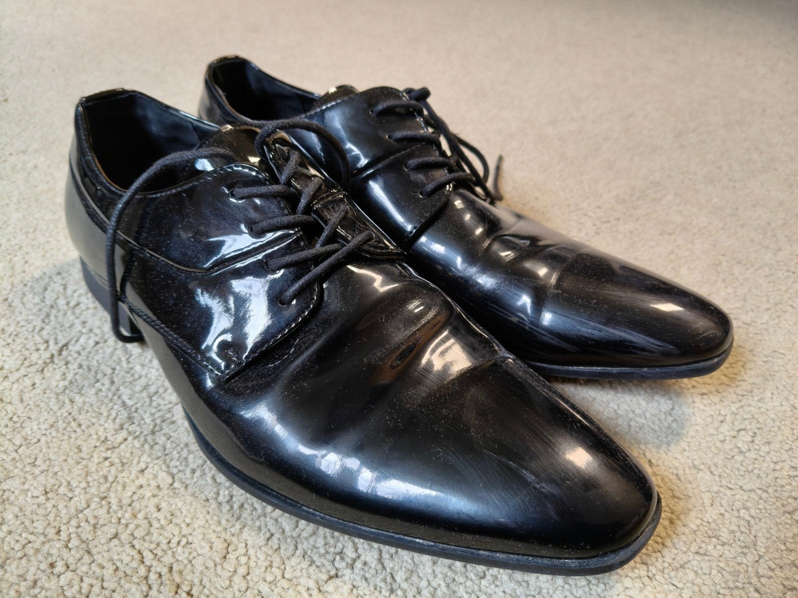 Lakschoenen maat 42, Ophalen of Verzenden, Zwart