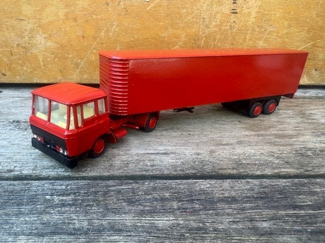 1:50 Daf Trucks Spijltje 2 x Lion Car, Ophalen of Verzenden, Gebruikt, Bus of Vrachtwagen, Lion Toys