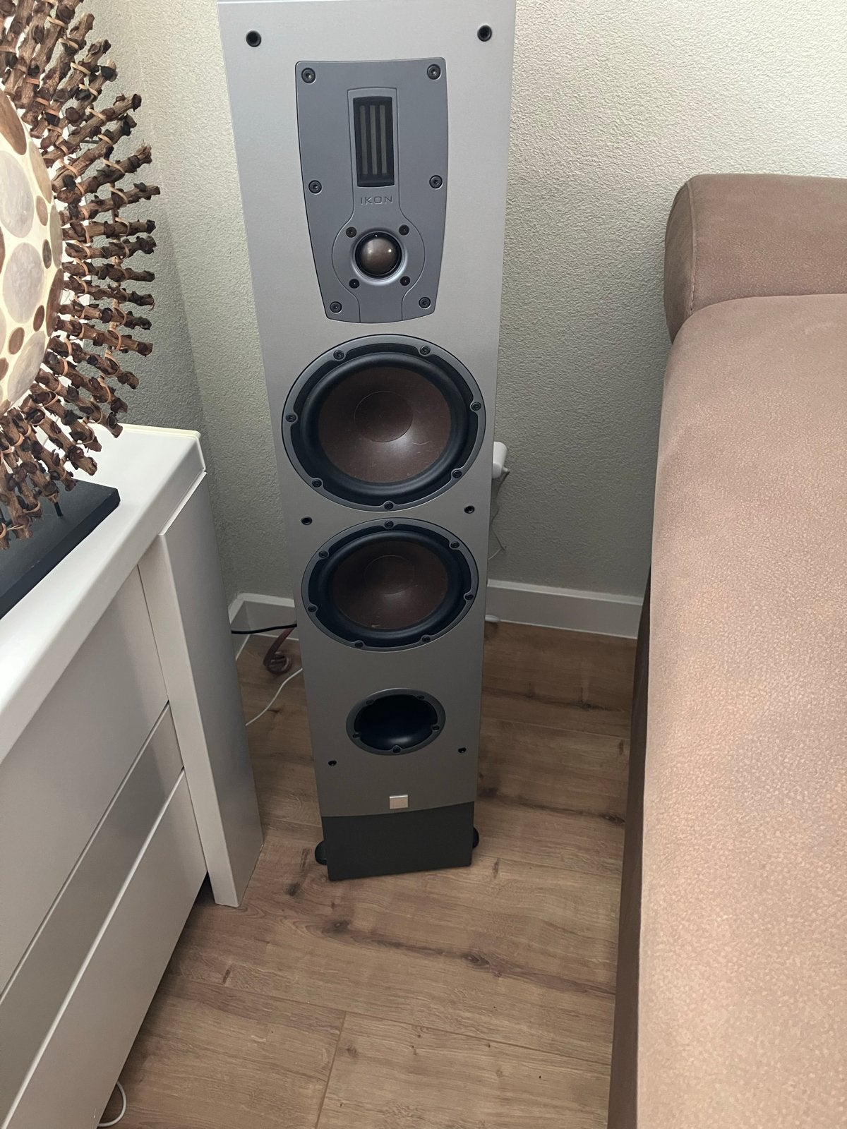 Dali Ikon 6 Hobo SE Vloerstaande Luidsprekers, Zo goed als nieuw, 120 watt of meer, Front, Rear of Stereo speakers, Ophalen