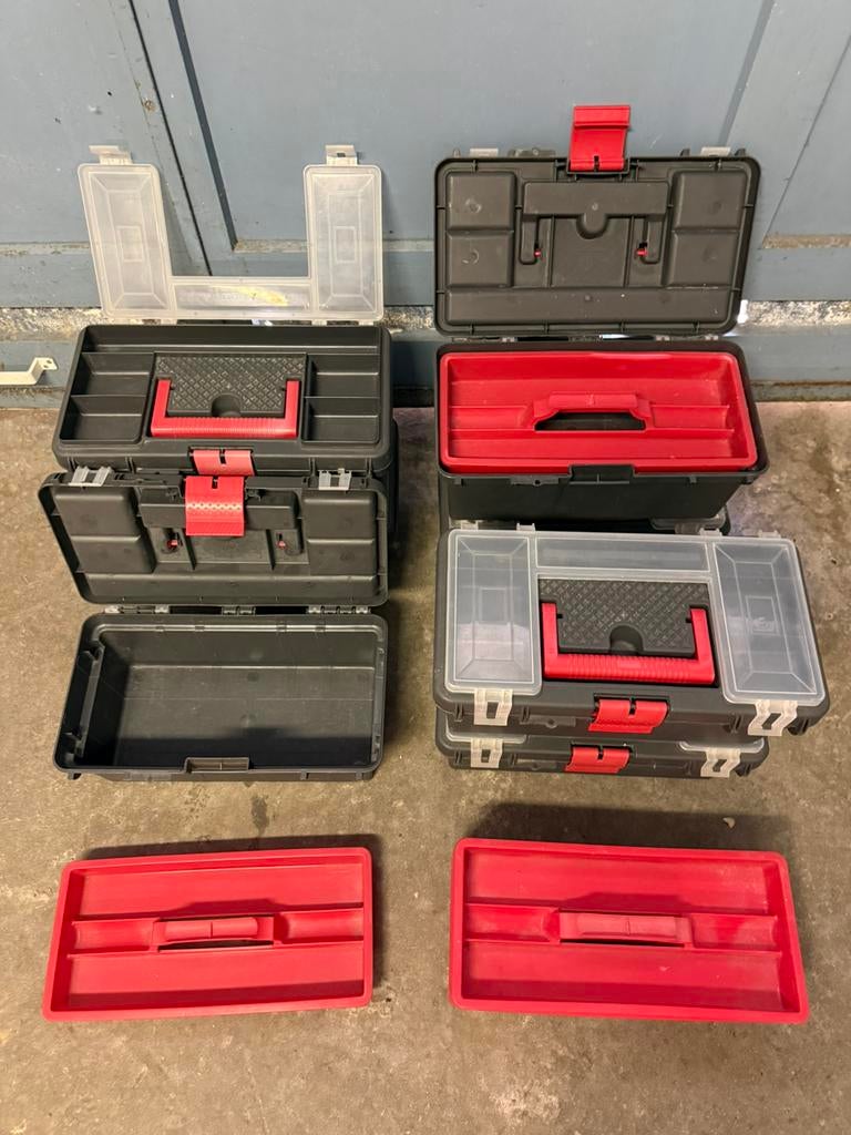 7 stuks Stapelbare Gereedschapskoffers met Sorteervakken, Ophalen, Gebruikt