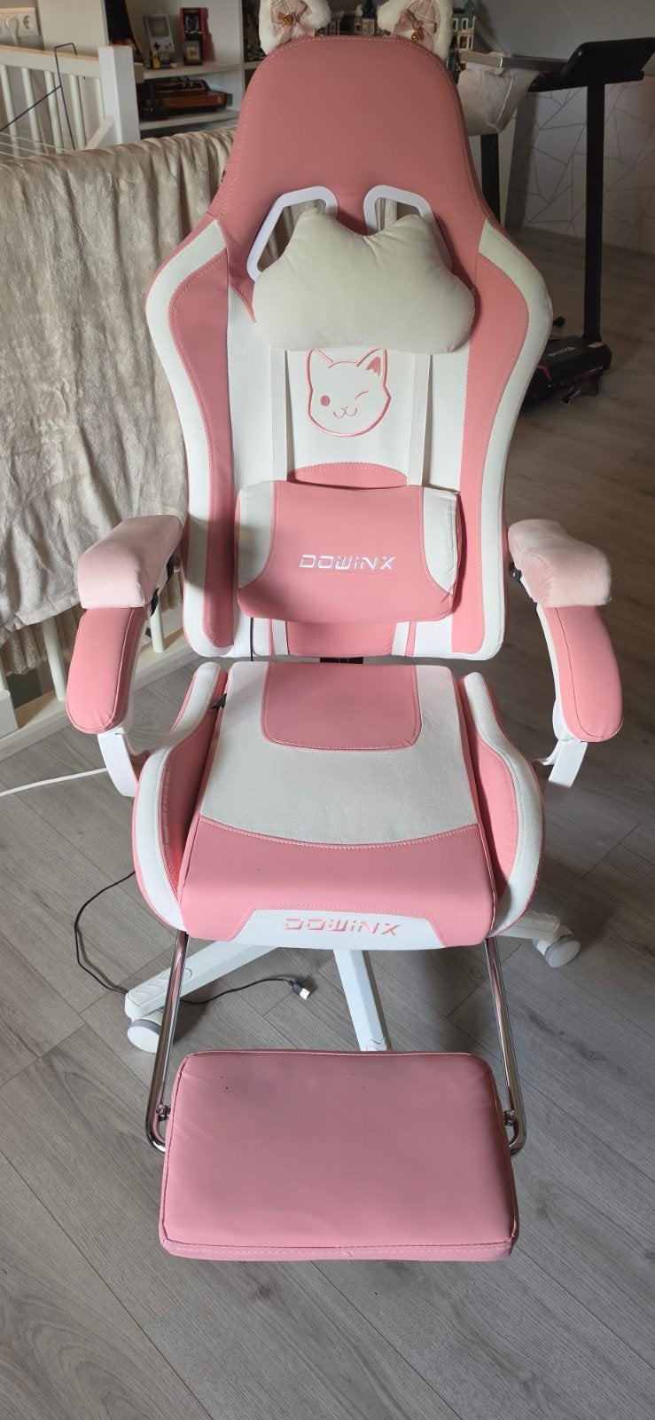 Gamingstoel Dowinx, Huis en Inrichting, Bureaustoelen, Ophalen, Gebruikt, Roze, Gaming bureaustoel