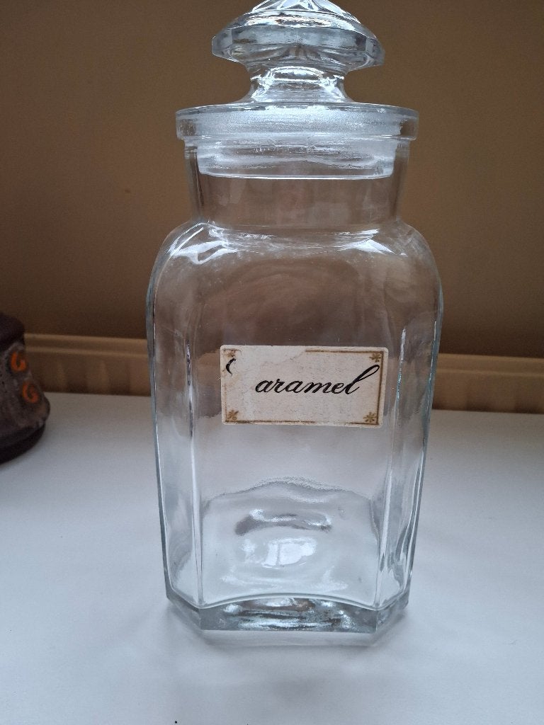 snoeppot, Ophalen