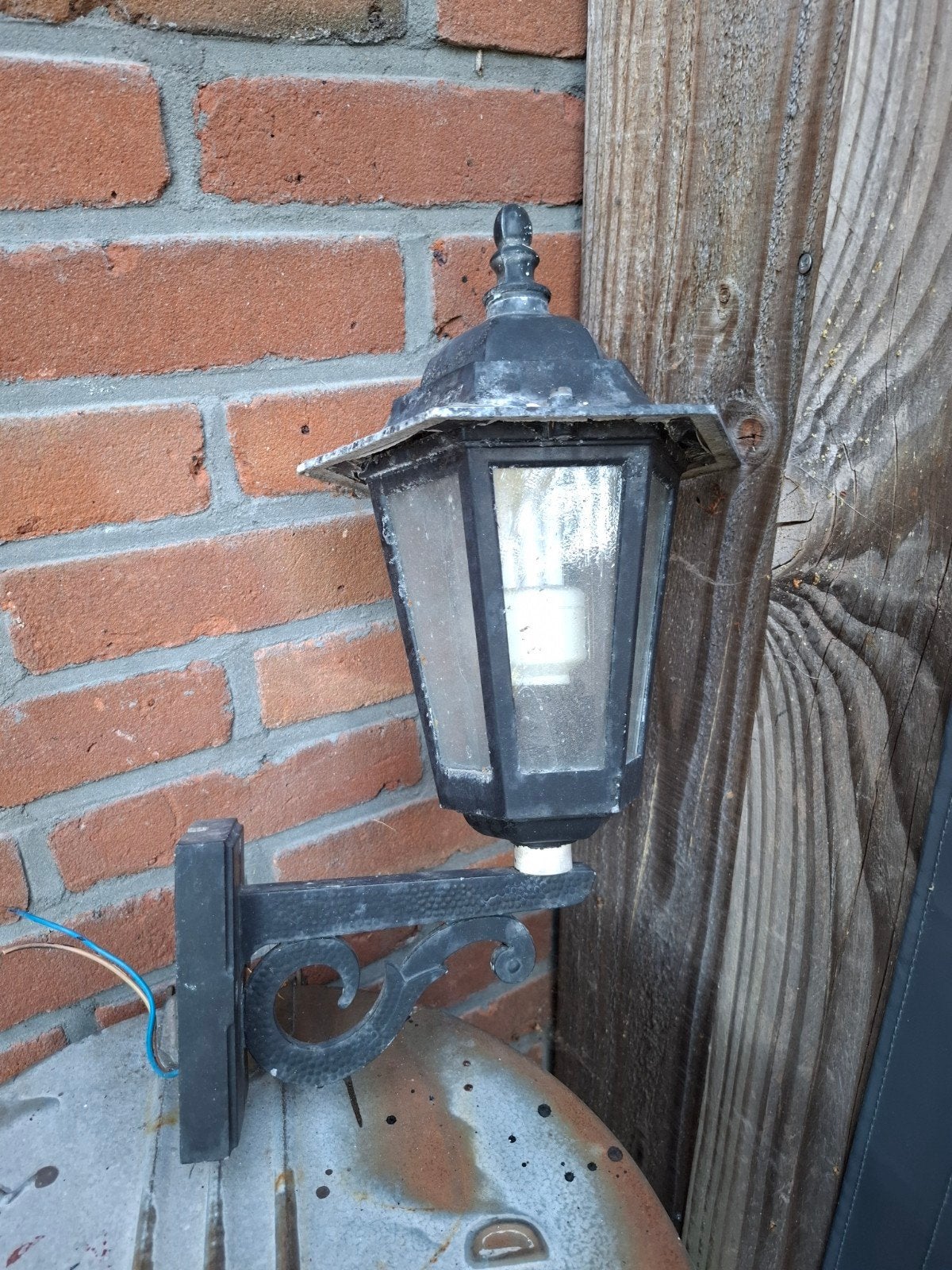 Klassieke buitenlamp - Wandlamp voor sfeervolle verlichting, Gebruikt, Minder dan 50 watt, Wandlamp, Ophalen of Verzenden