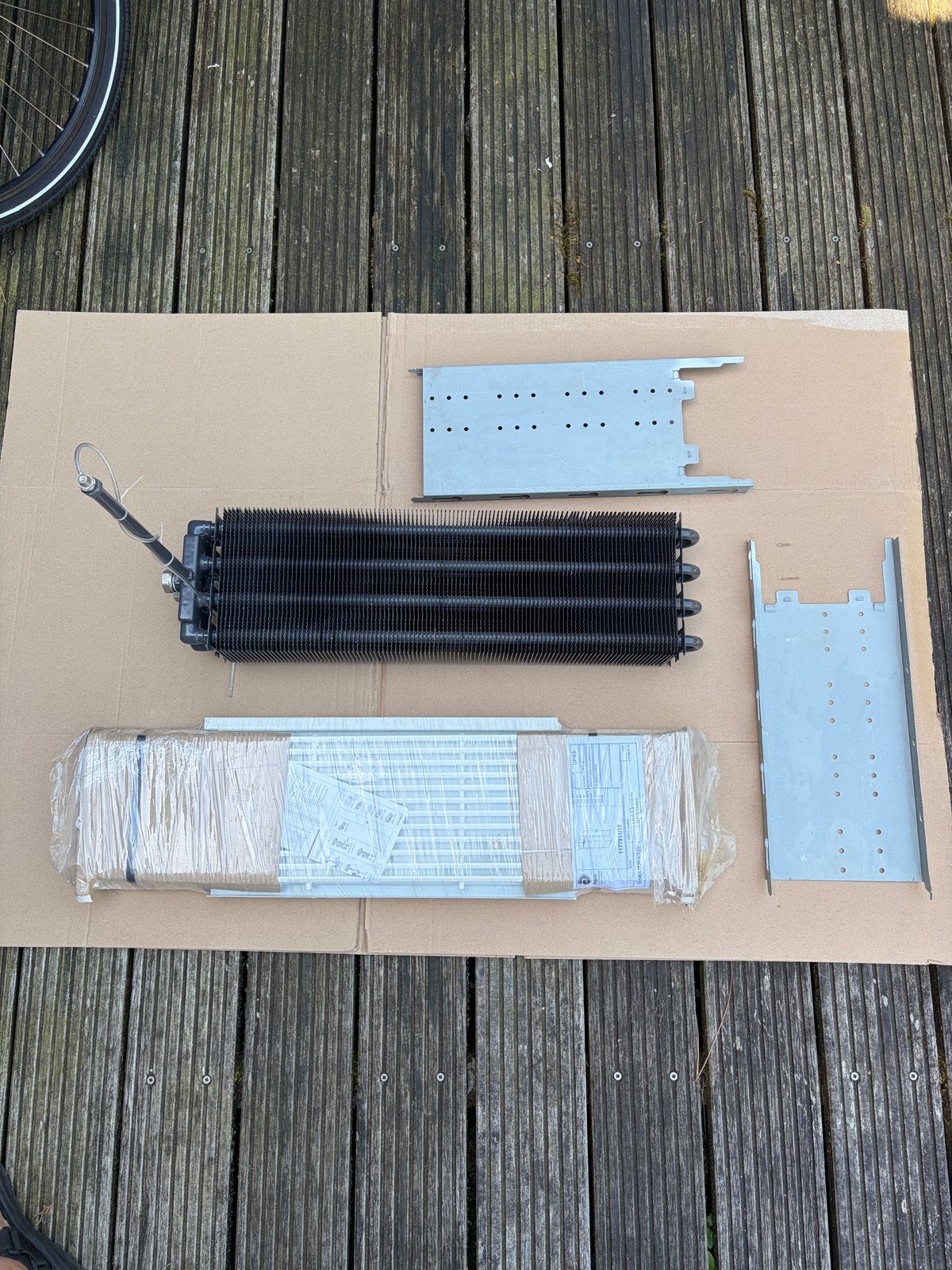 Jaga Tempo type 20 radiator inclusief aansluitblok, 30 tot 80 cm, Radiator, Nieuw, Ophalen of Verzenden