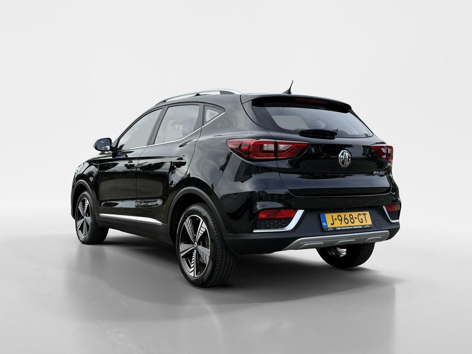 MG MG ZS EV Luxury 45 kWh / Pano / Leder / Navigatie/ SOH 93, Auto's, Dealer onderhouden, Gebruikt, Zwart, ZS