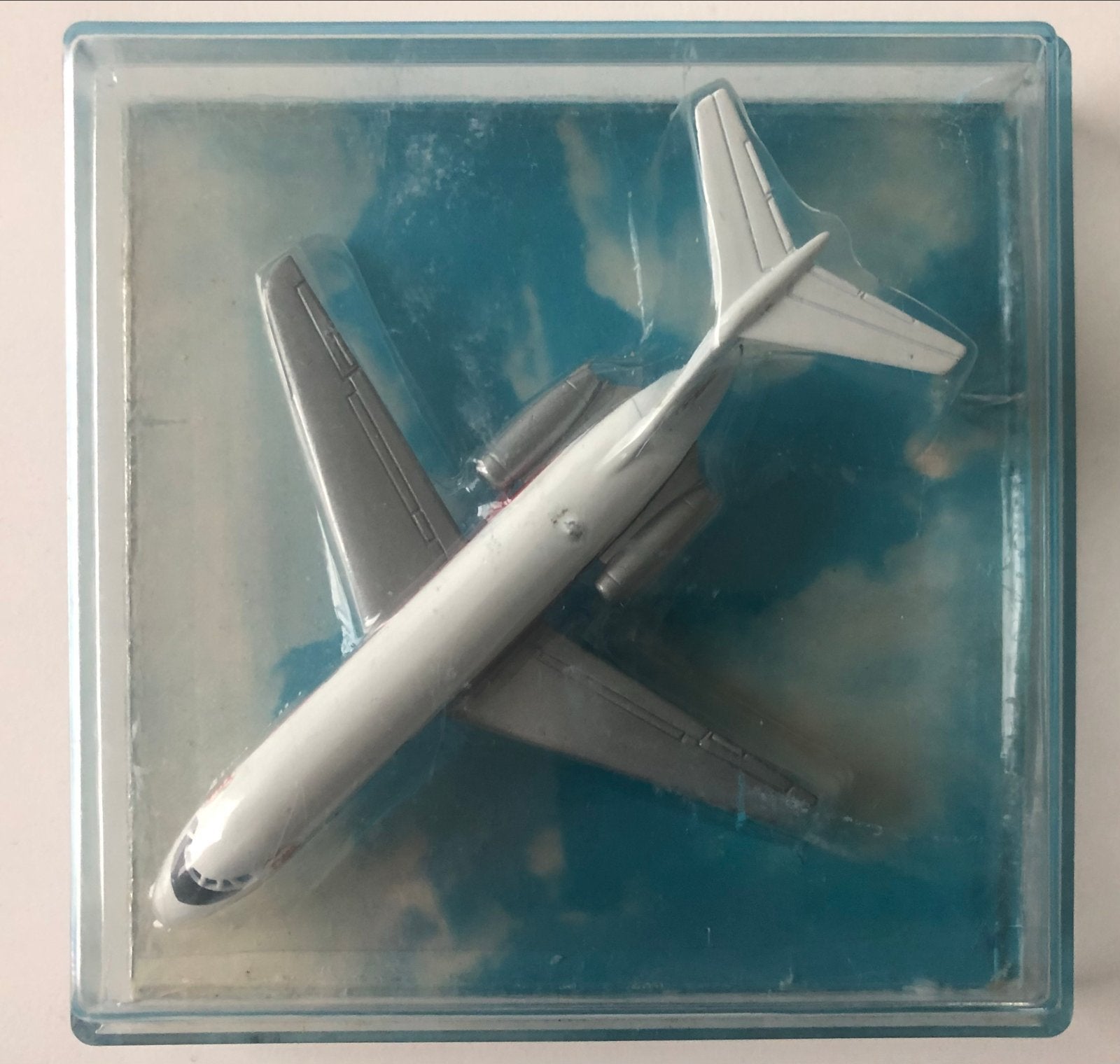 Lintoy Douglas DC-9 Jetliner TWA Schaalmodel 1:400, Overige merken, 1:200 of kleiner, Nieuw, Ophalen of Verzenden