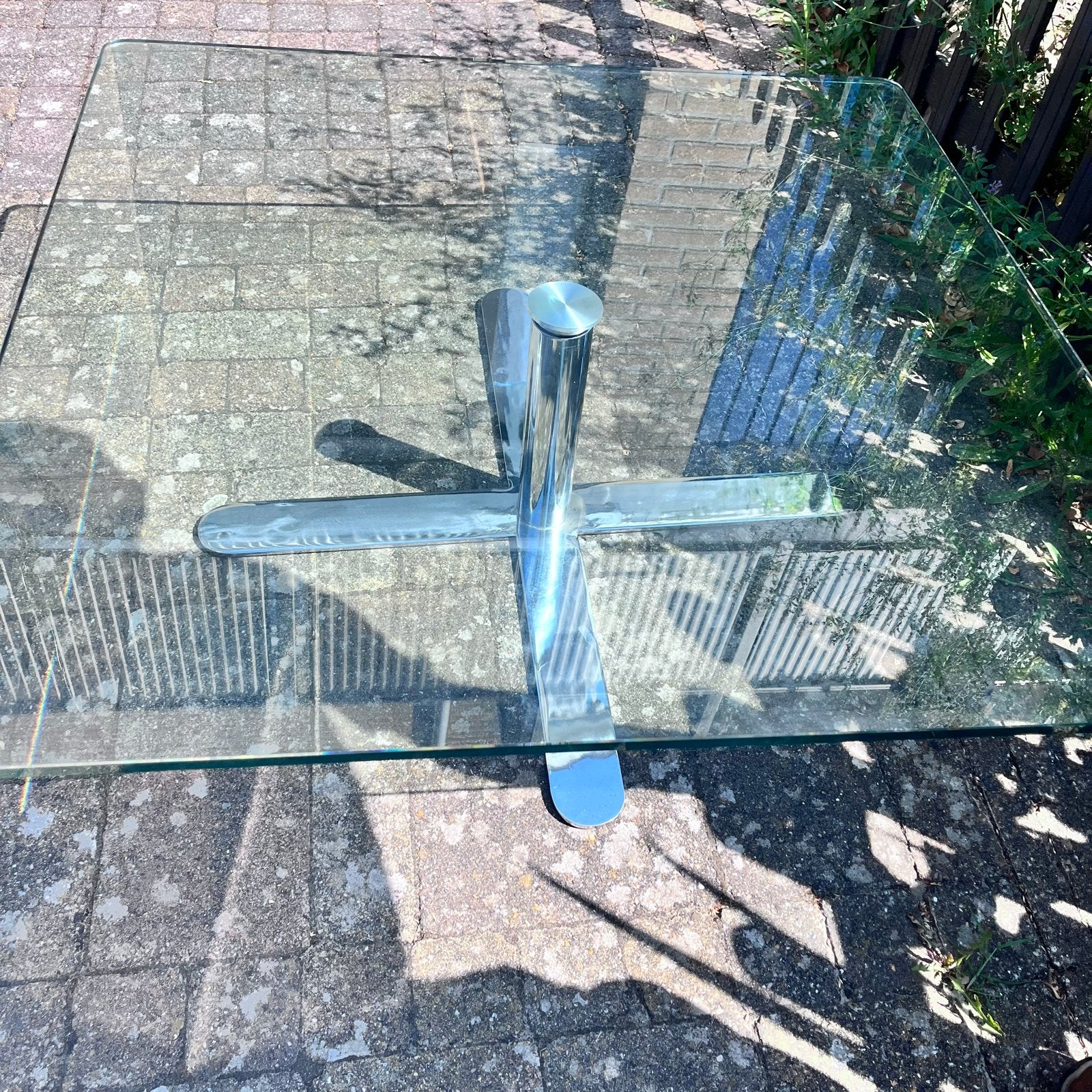 Salontafel met RVS voet en glazen blad 104x104cm, Ophalen, Gebruikt, 50 tot 100 cm, 100 tot 150 cm