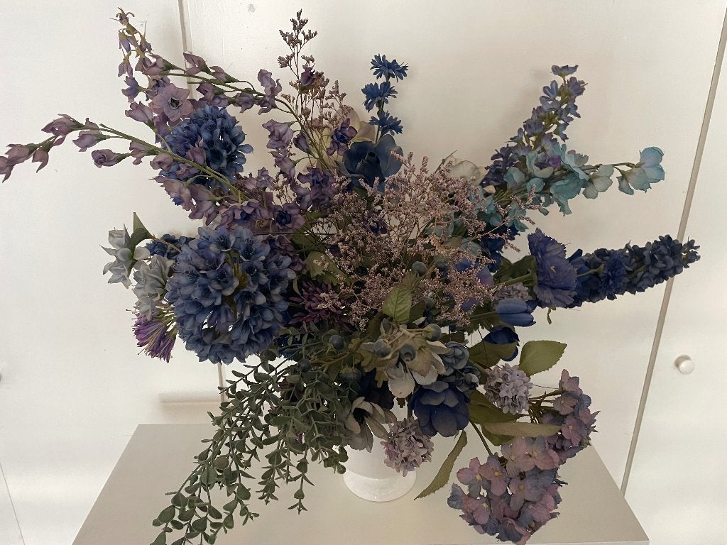 Kunstbloemen , blauw, incl. zijde bloemen, Ophalen, Binnen, Gebruikt, Zijde