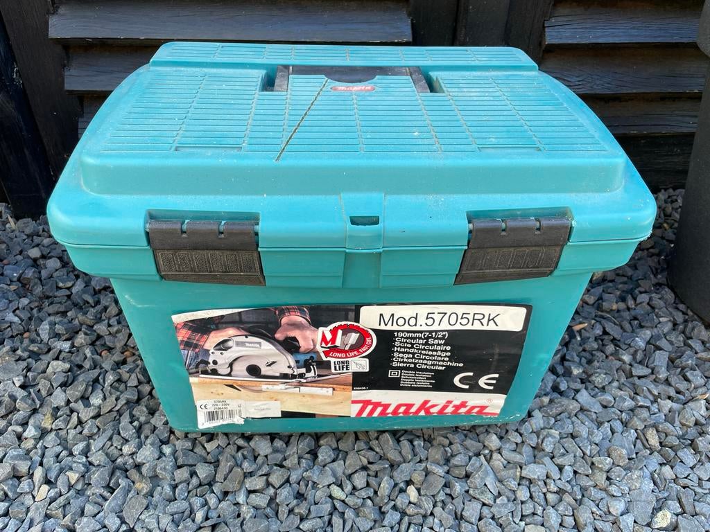 Makita cirkelzaag 1400W, Ophalen, Gebruikt, Cirkelzaag, 70 mm of meer