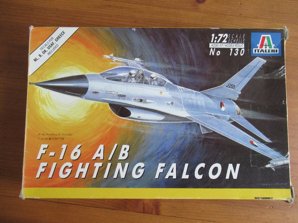 F-16 A/B  (Italeri 1/72) incl KLu decals, 1:72 tot 1:144, Italeri, Ophalen of Verzenden, Zo goed als nieuw