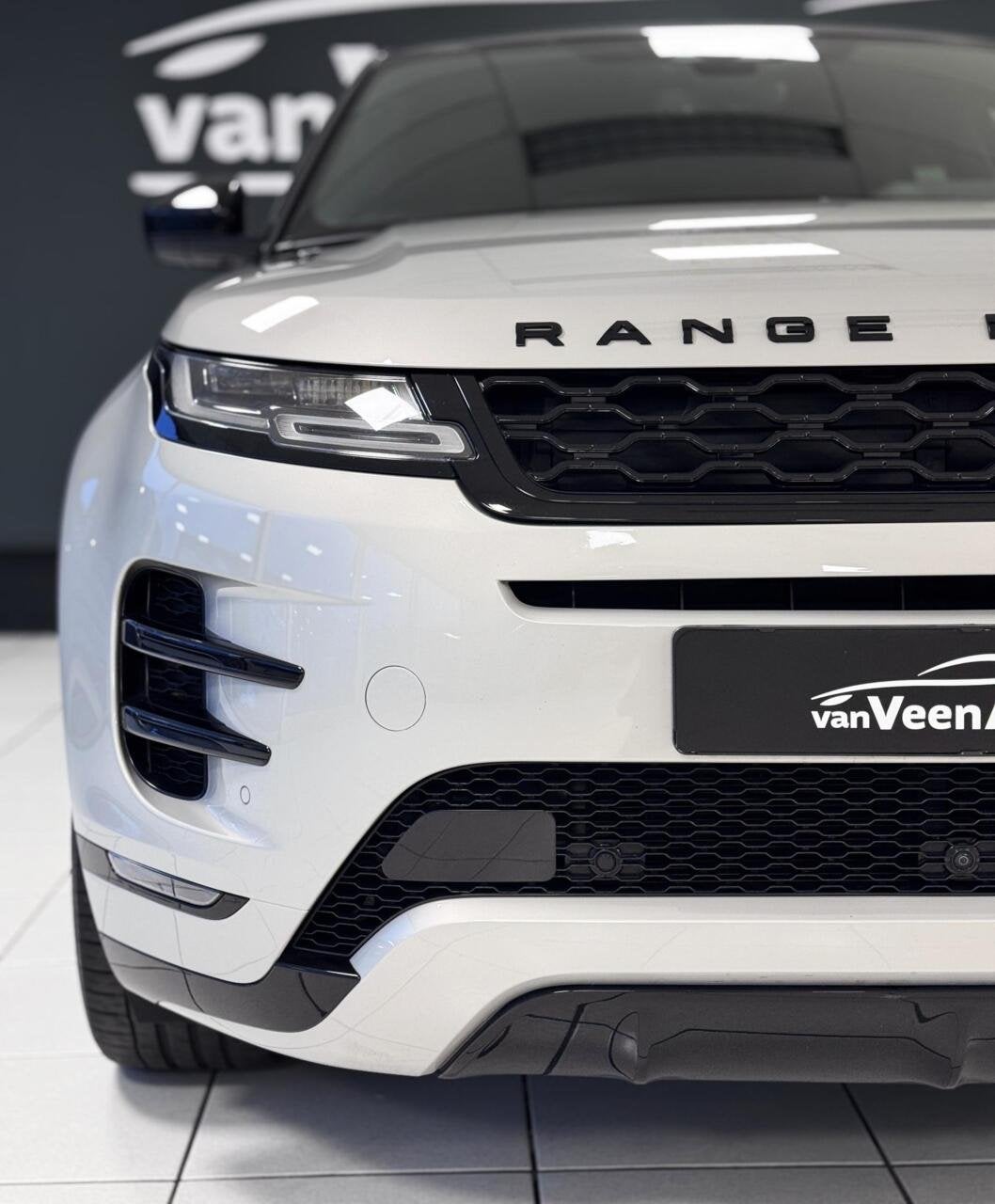 Range Rover Evoque 2.0 P250 AWD R-Dynamic HSE 2 Garantie, Auto's, Land Rover, Dealer onderhouden, 4 cilinders, Met garantie (alle)