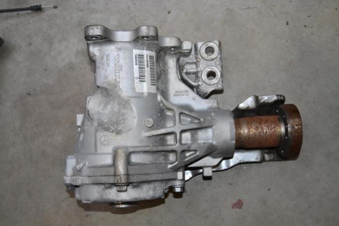 Tussenbak 4x4 van een Volvo XC40, Gebruikt, -, -, Ophalen of Verzenden