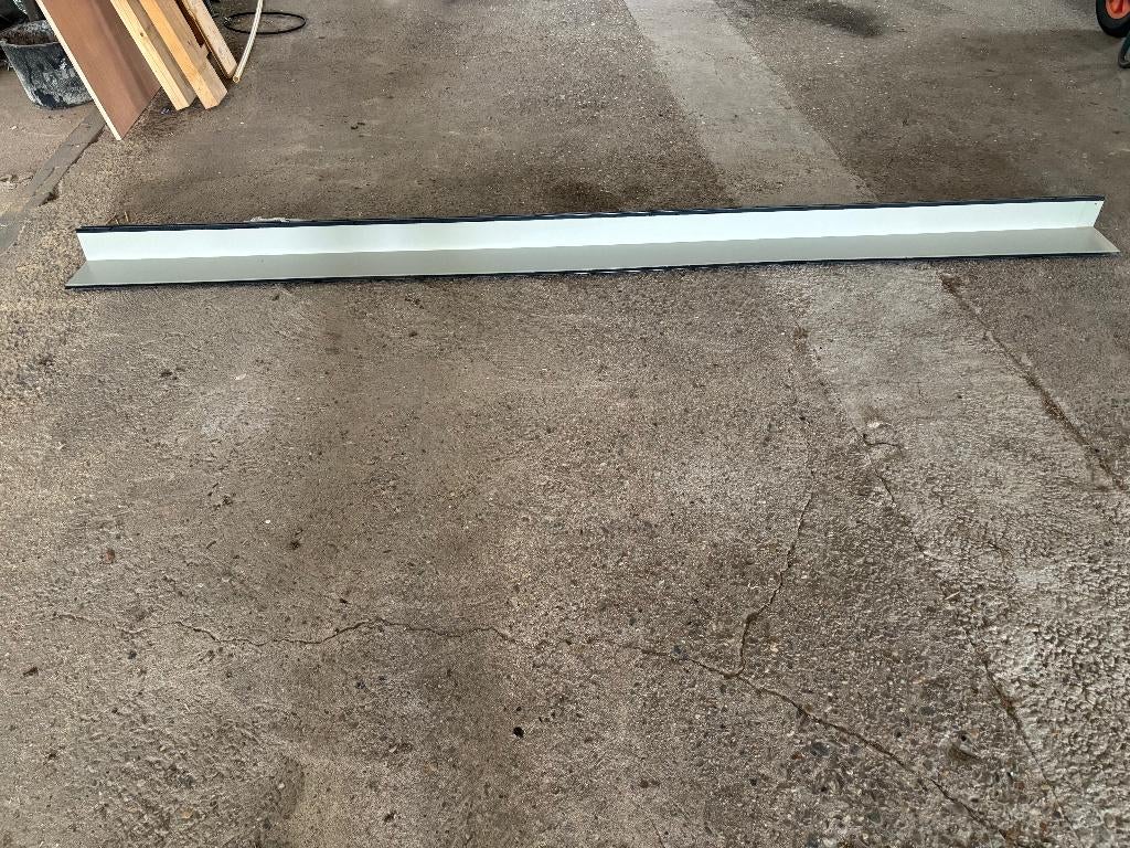 Windveren, Overige kleuren, Nieuw, Minder dan 5 m², Metaal