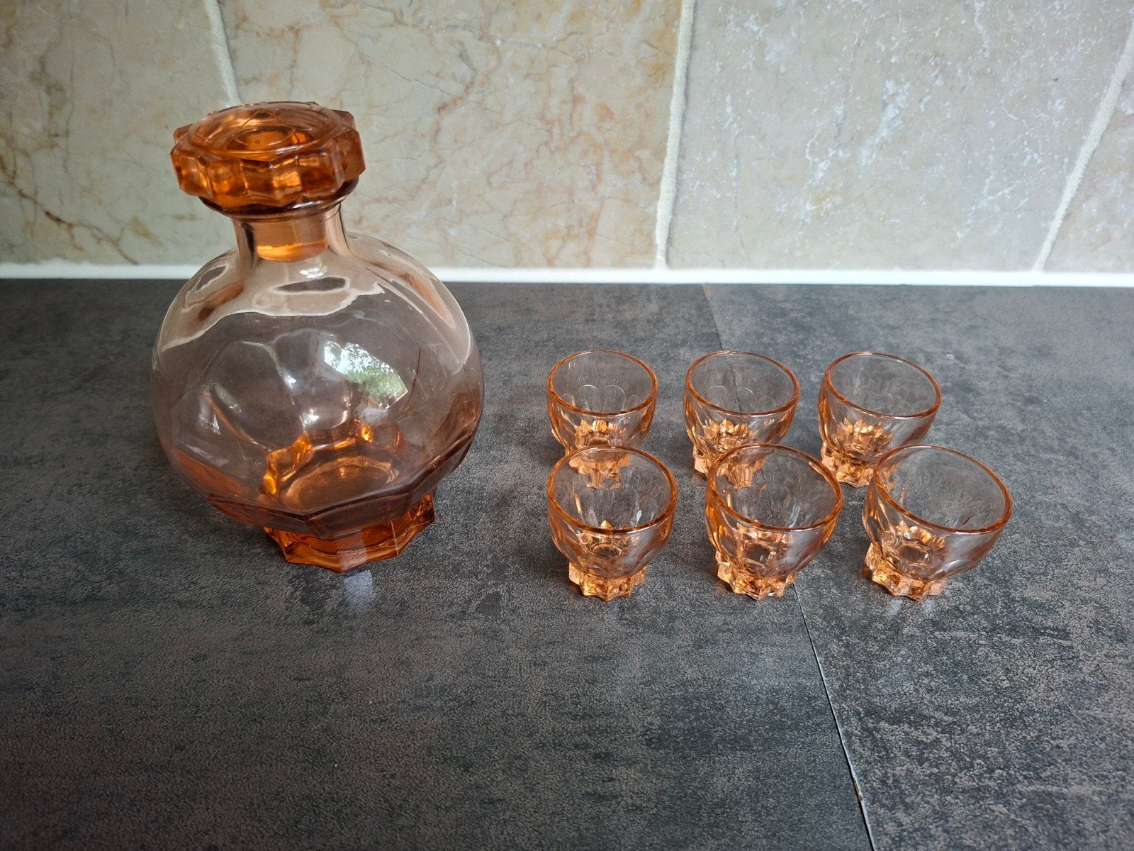 Prachtige vintage glazen likeur set. Karaf met 6 glaasjes., Ophalen