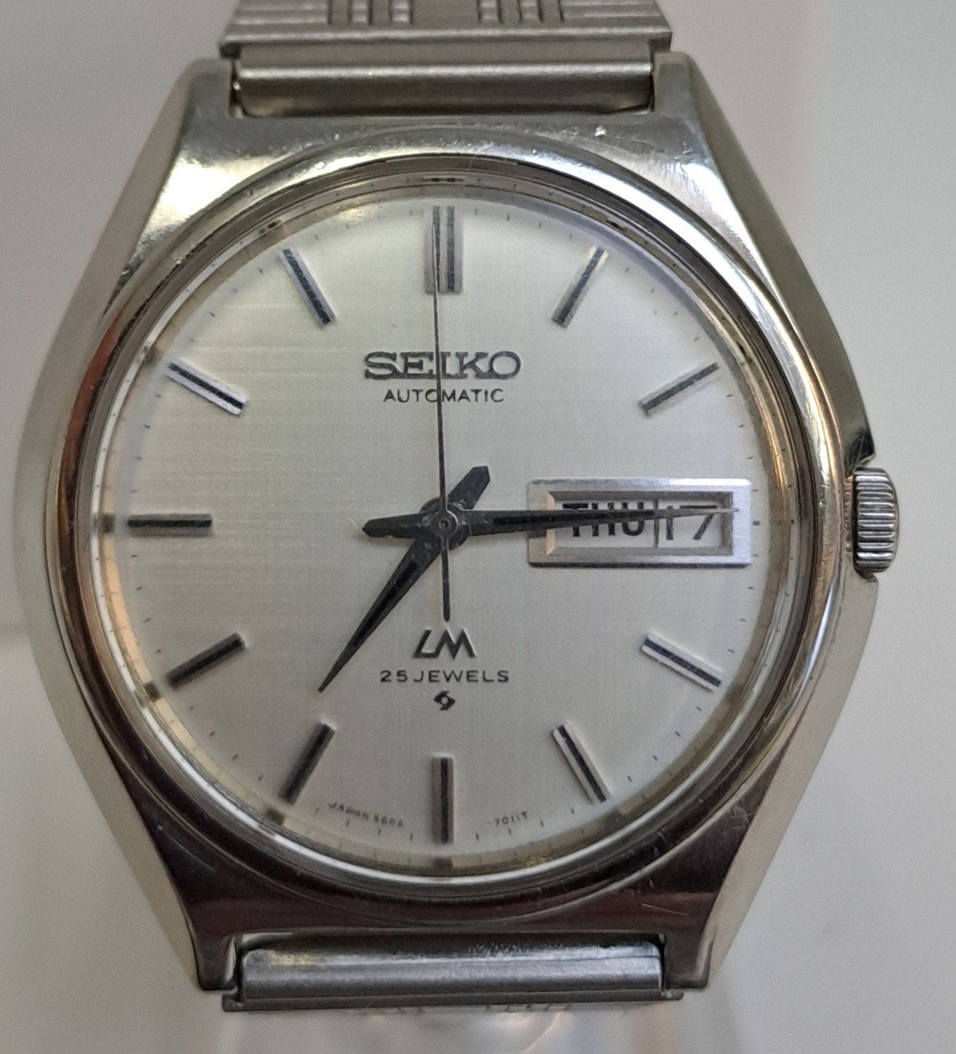 Seiko Lord Matic 5606-7010 - Linen Dial - Aftermarket band, Seiko, Gebruikt, Staal, Verzenden