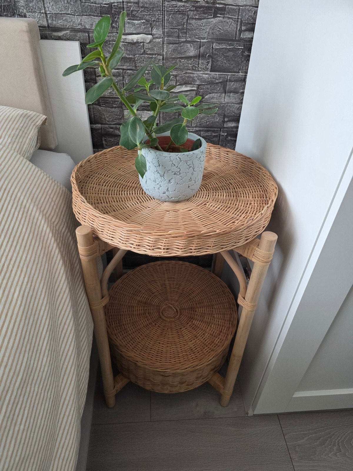 Rotan bijzettafel met opbergmand, 45 tot 60 cm, Overige materialen, Minder dan 55 cm, Rond