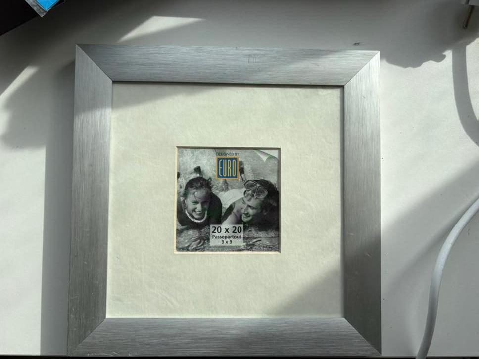 Vierkante zilveren Fotolijst, Huis en Inrichting, Woonaccessoires | Lijsten, Ophalen, Metaal of Aluminium, Minder dan 50 cm