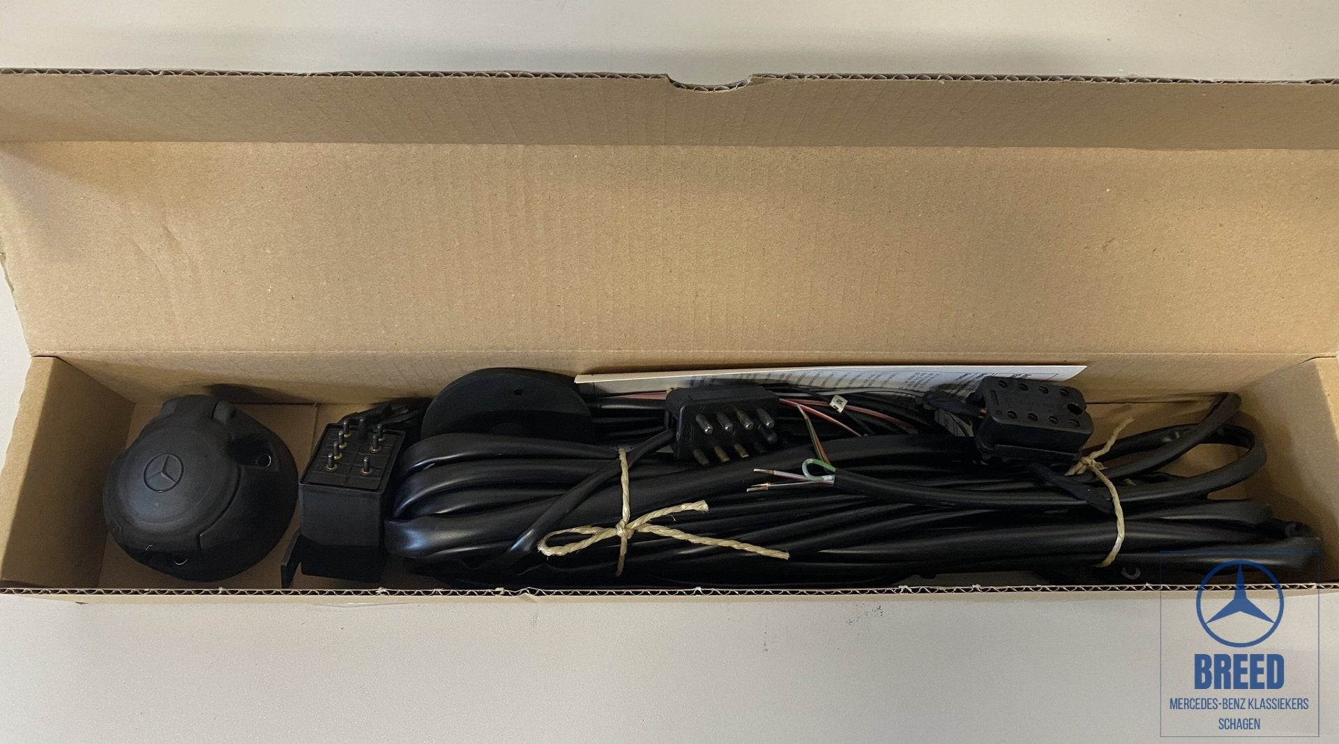 NOS elektroset trekhaak voor Mercedes-Benz R107, Auto-onderdelen, -, Nieuw, Ophalen of Verzenden, -