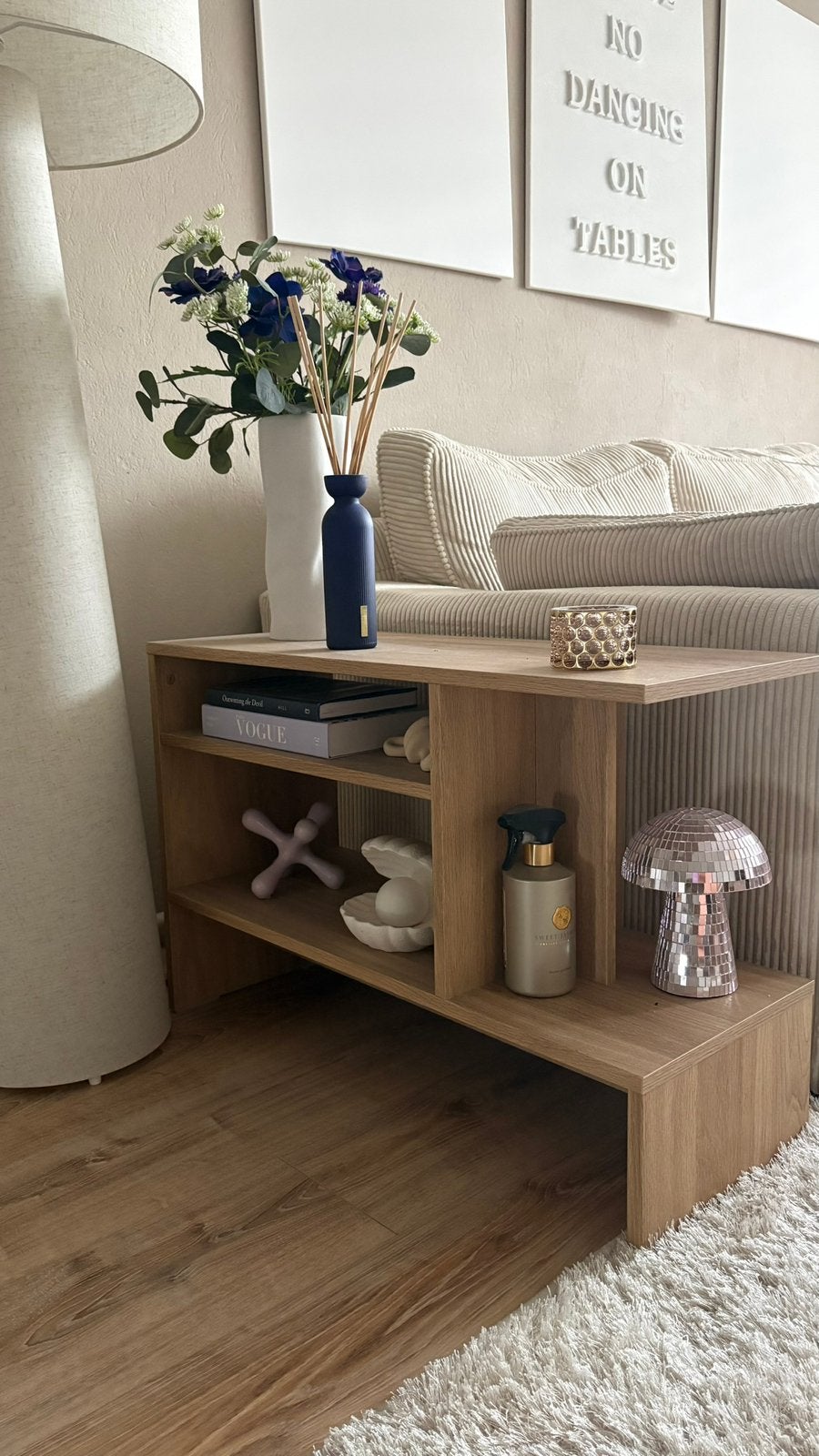 HOLMERUD bijzettafeltje, Huis en Inrichting, Tafels | Bijzettafels, Zo goed als nieuw, 75 cm of meer, Rechthoekig, Ophalen