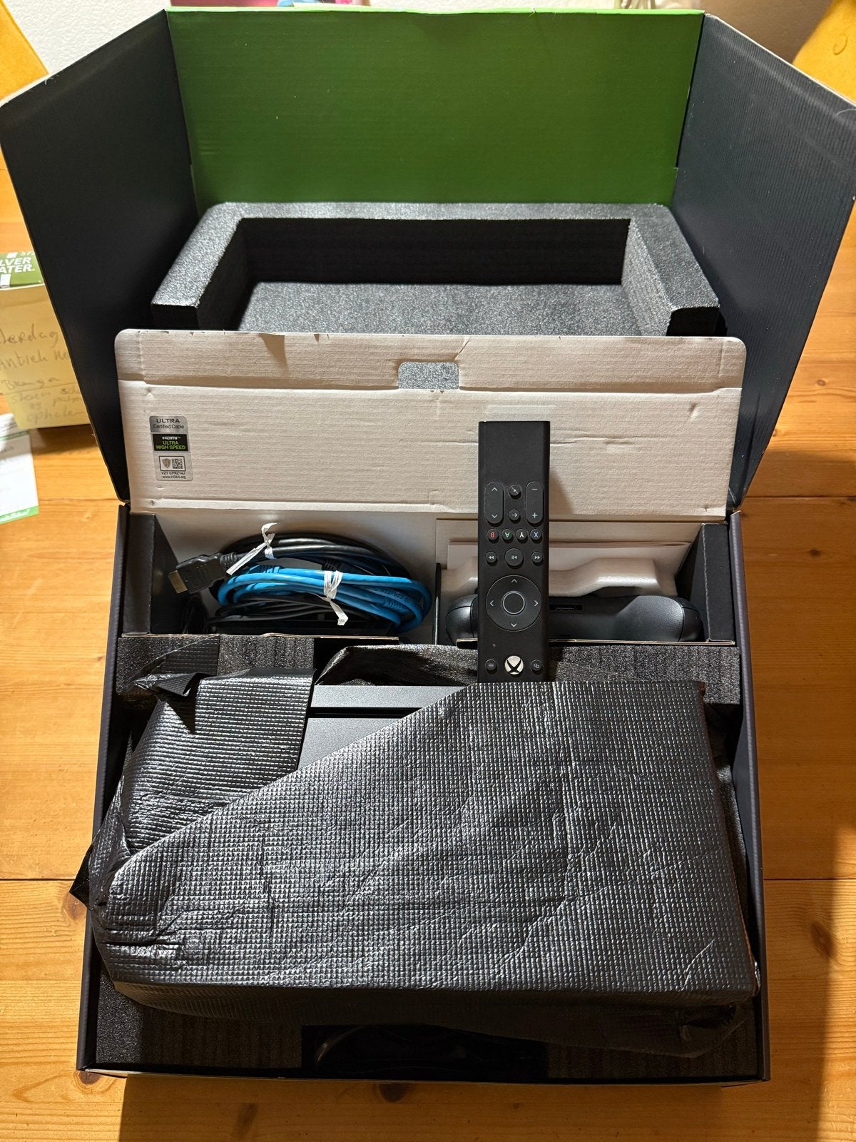 Xbox Series X Compleet Pakket met 6 Games en Headset, Ophalen of Verzenden, Zo goed als nieuw, Xbox Series X