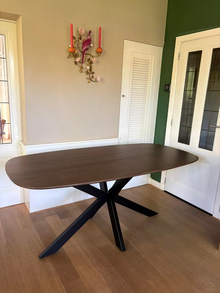 Organisch gevormde eettafel (1.80), Huis en Inrichting, Tafels | Eettafels, Ophalen, Overige materialen, 50 tot 100 cm, Zo goed als nieuw