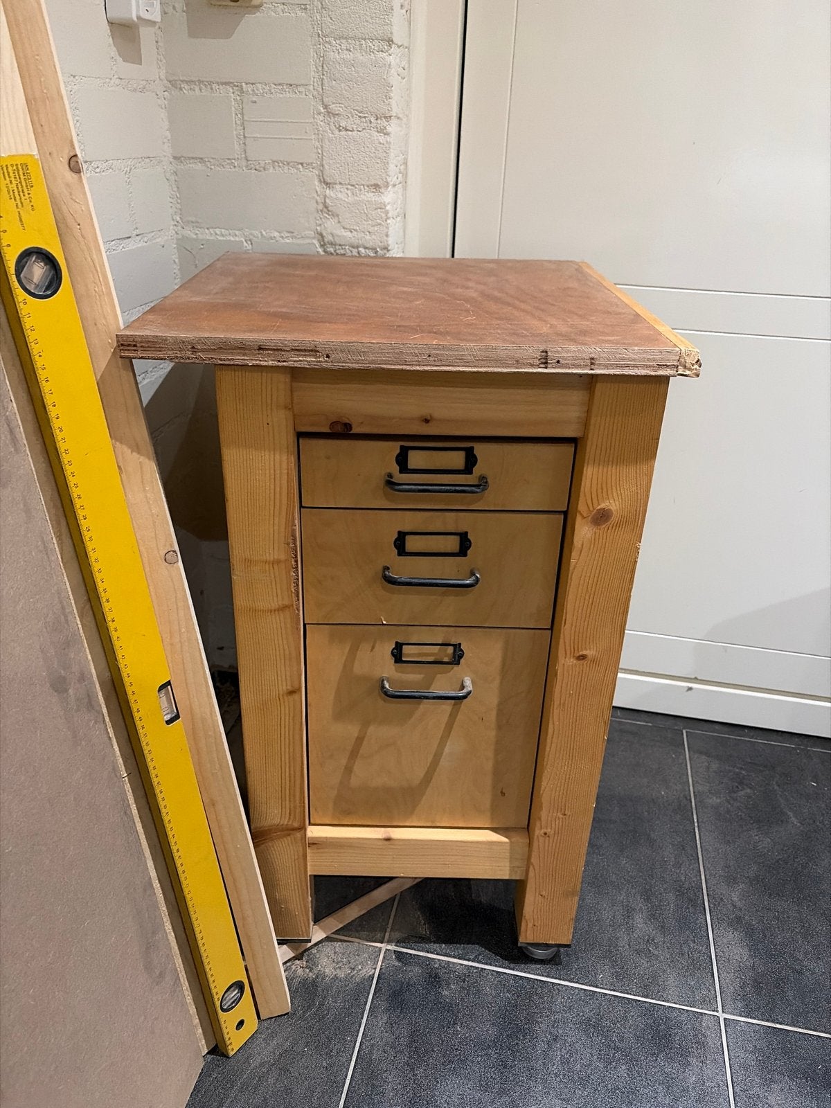 Houten ladekastje met 3 laden - Handig en compact, Huis en Inrichting, Kasten | Ladekasten, Ophalen, Minder dan 50 cm, Gebruikt