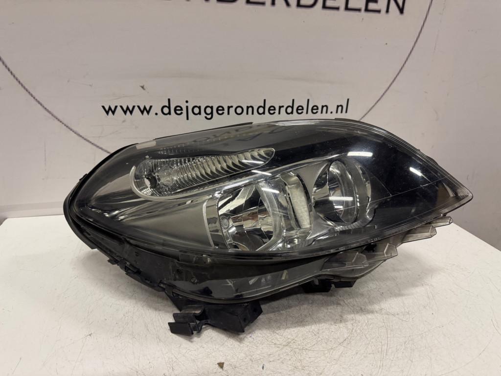 MERCEDES B KLASSE W246 KOPLAMP RECHTS A2468200261, Auto-onderdelen, Gebruikt, Mercedes-Benz AG, Mercedes-Benz, Ophalen of Verzenden