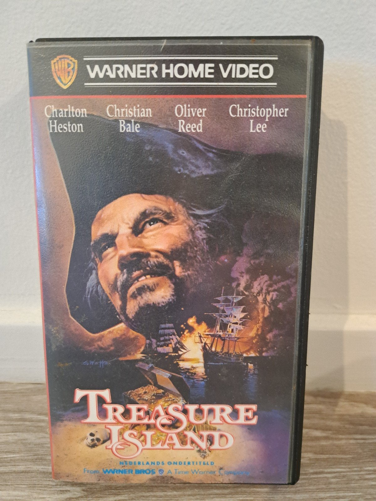 Treasure Island VHS - Klassieker Ex-rental, Cd's en Dvd's, VHS | Film, Ophalen, Actie en Avontuur, VHS, Gebruikt