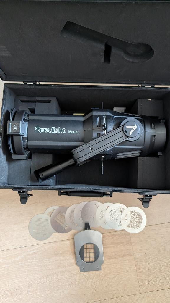 Aputure Spotlight mount set met 36 graden lens, Ophalen of Verzenden, Gebruikt, Lamp of Flitsset
