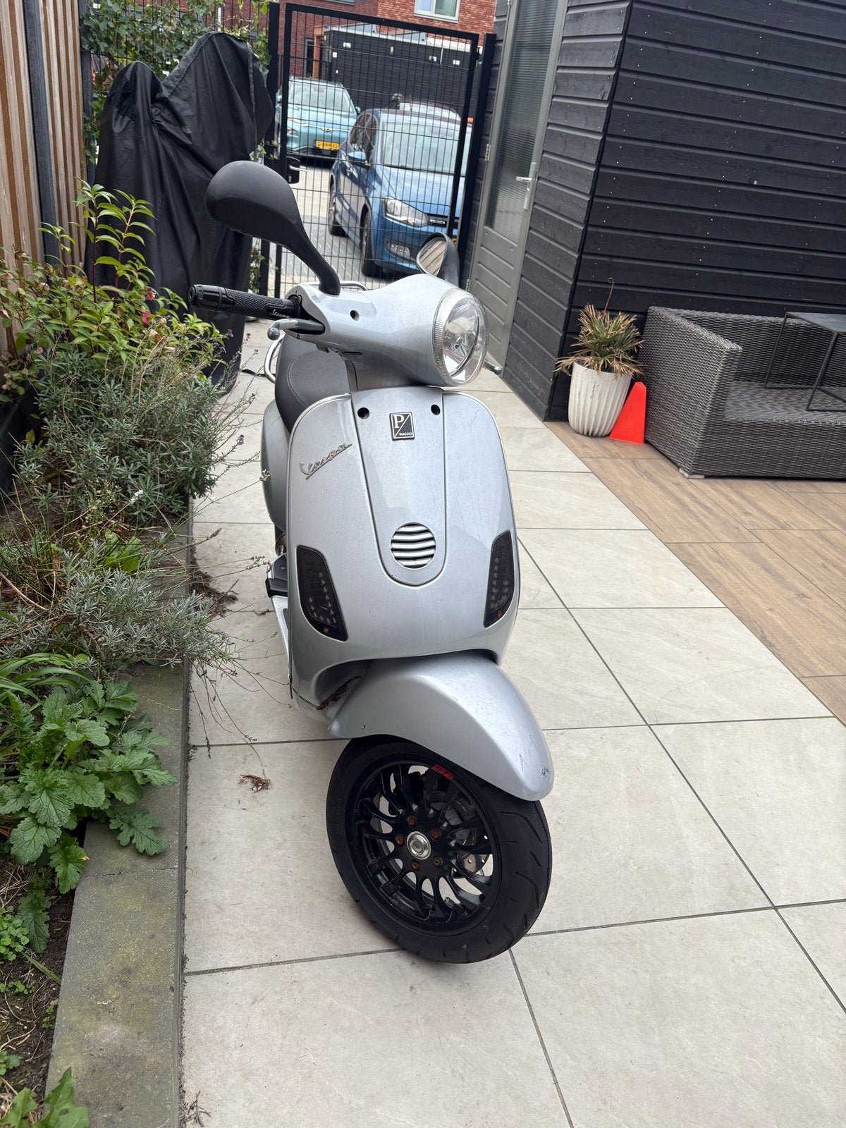 Vespa LX50 80cc 4T - Zilveren Scooter, Ophalen, Gebruikt, Maximaal 45 km/u, Benzine