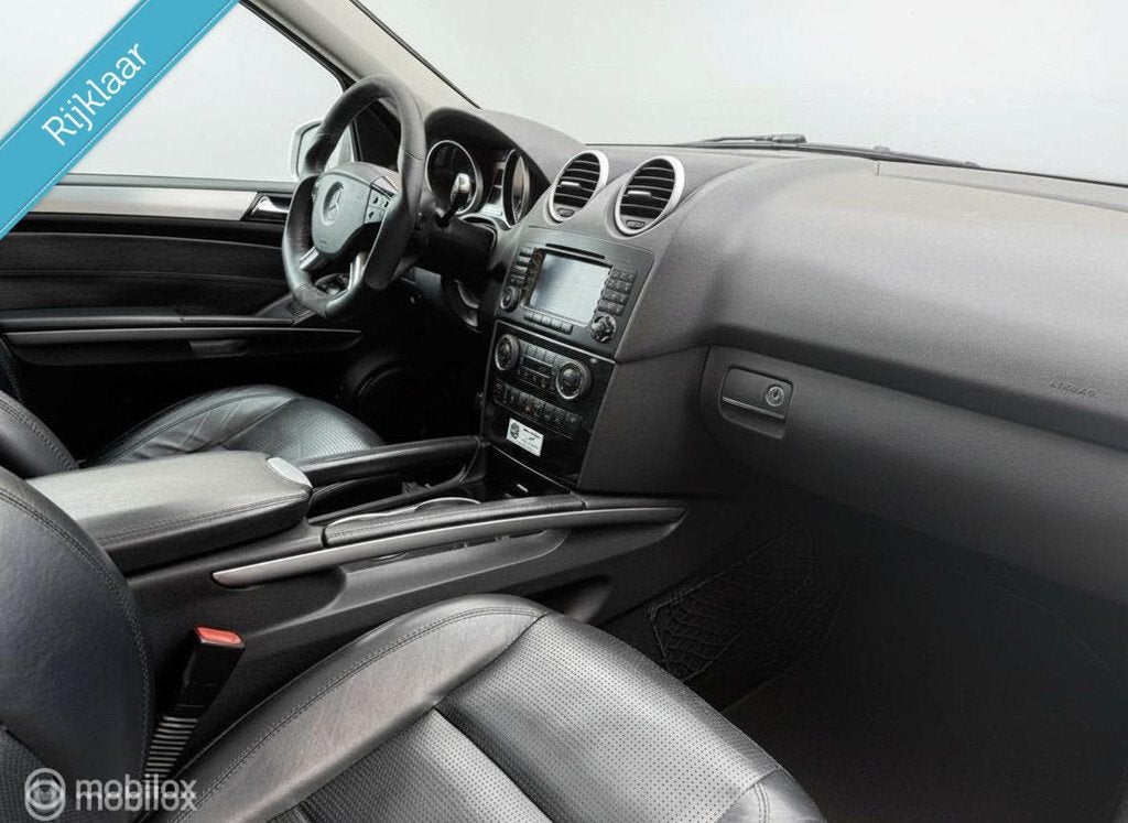 Mercedes M-klasse ML63 AMG Xenon Dak Cruise 510 PK Harman Ka, Auto's, Mercedes-Benz, Gebruikt, Zwart, Leder, Bedrijf