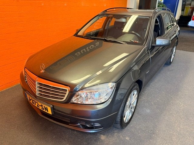 Mercedes-Benz C-klasse Estate 180 CGI / BLEUEFFICIENCY / BUS, Automaat, Euro 5, Zwart, 1796 cc