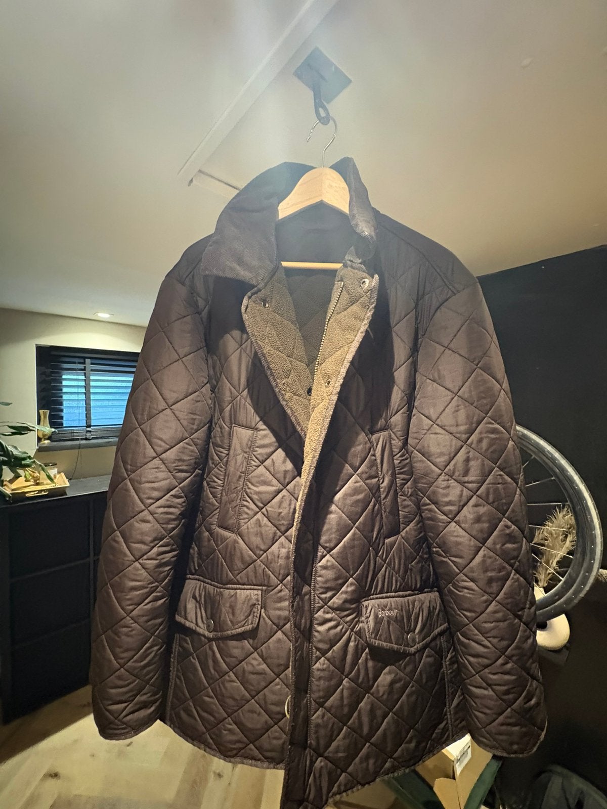 Barbourjas XL, Kleding | Dames, Jassen | Winter, Ophalen of Verzenden, Zo goed als nieuw, Maat 46/48 (XL) of groter
