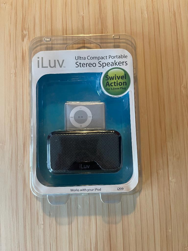 iLuv i209 Ultra Compact Portable Stereo Speaker, Audio, Tv en Foto, Luidsprekers, Overige typen, Nieuw, Minder dan 60 watt, Ophalen