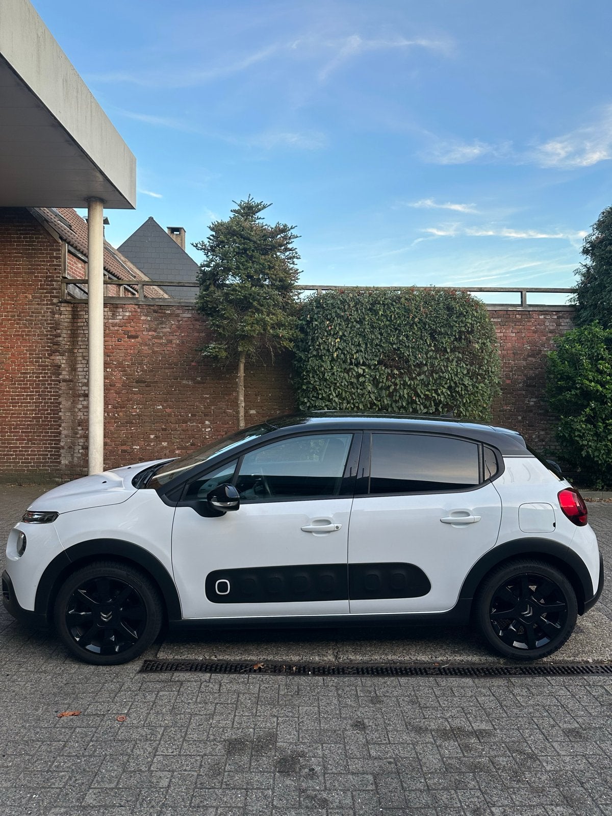 Citroën C3 1.2 Puretech 82pk 2017 Wit, Auto's, 450 kg, 40 €/maand, 1199 cc, 450 kg