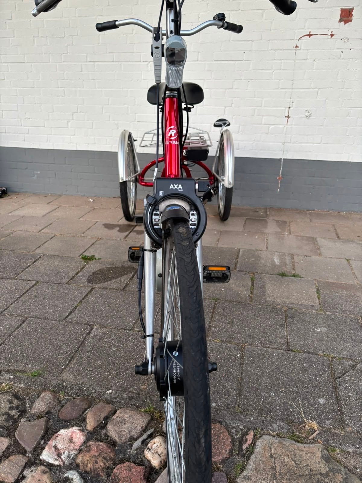 Elektrische tandem driewieler, Ophalen, Zo goed als nieuw, Velgrem