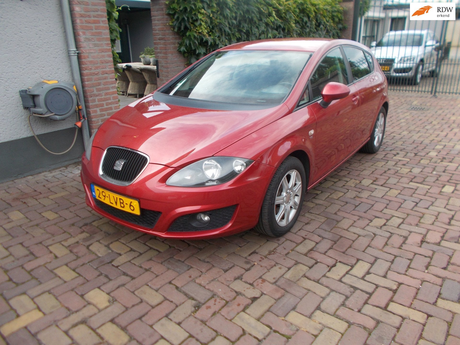 Seat leon 1.2 bj 2010 nette auto Leon 1.2 TSI Ecomotive Busi, Auto's, Voorwielaandrijving, Euro 5, Stof, Gebruikt