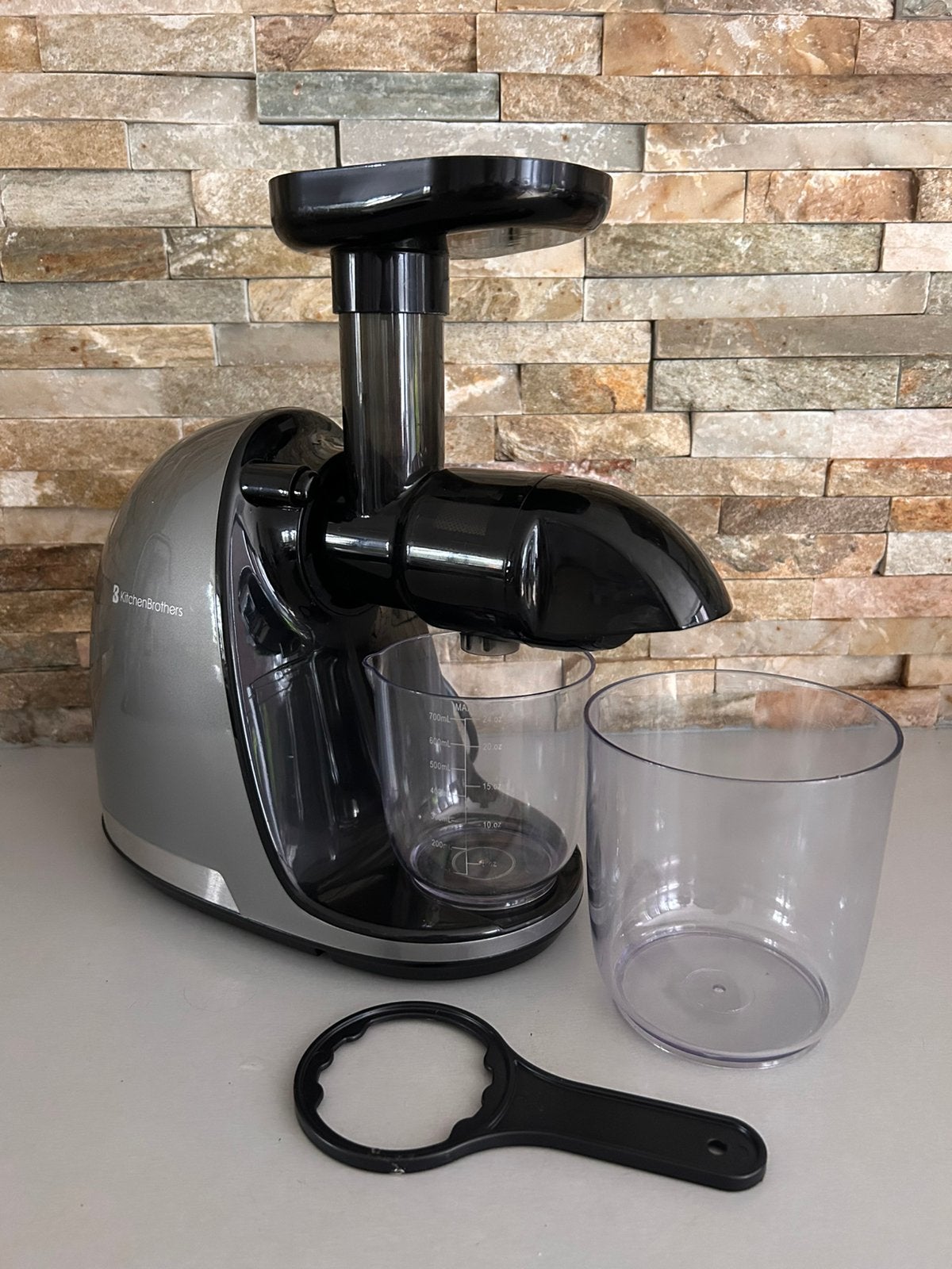 Slowjuicer van Kitchen Brothers, Ophalen of Verzenden, Zo goed als nieuw, Slowjuicer