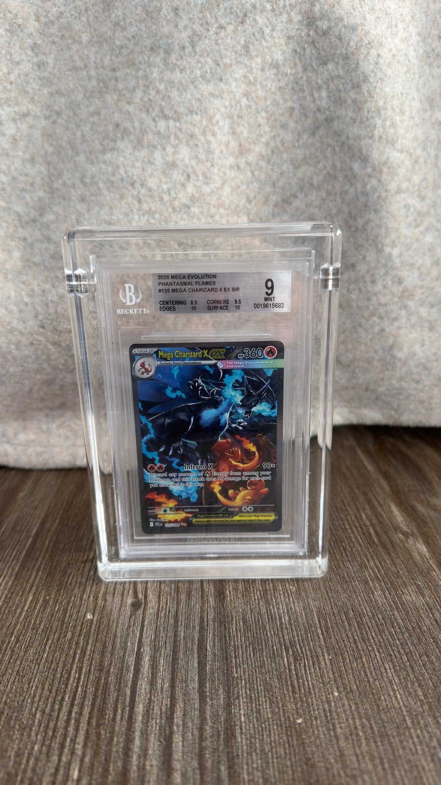 Mega Charizard X EX SIR Pokémon kaart BGS 9, Ophalen of Verzenden, Zo goed als nieuw, Losse kaart