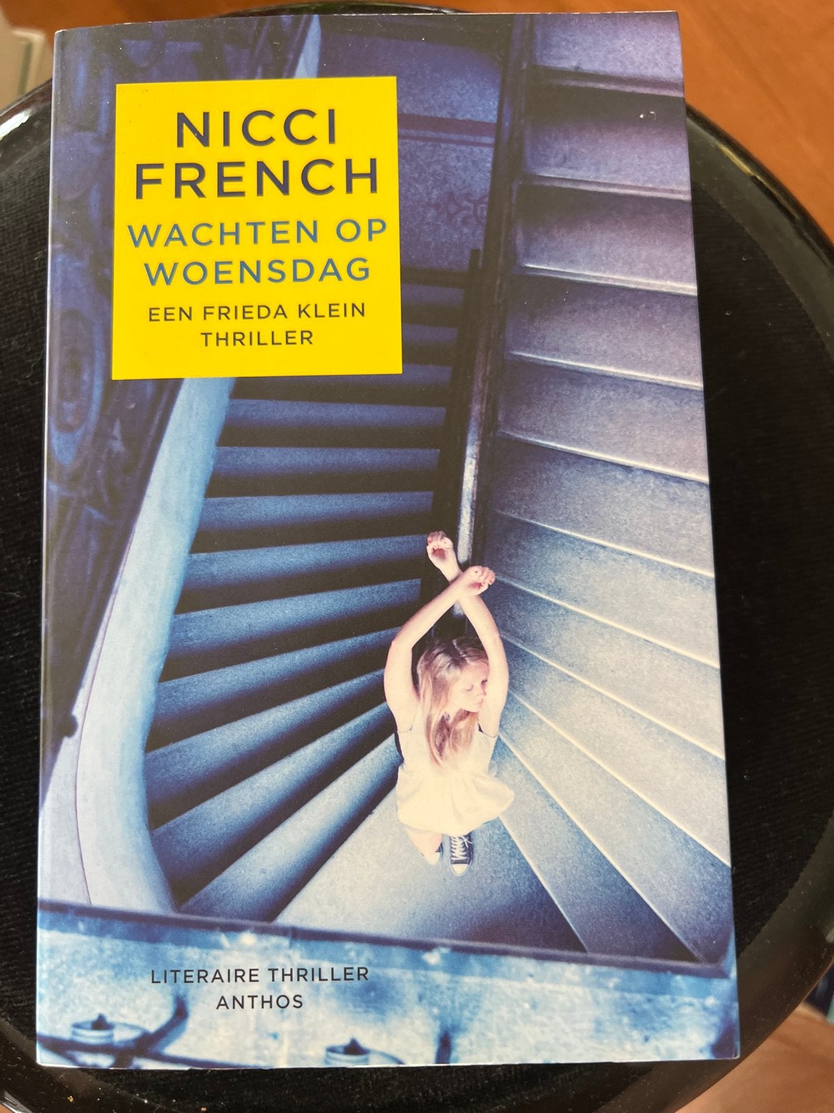 Nicci French - Wachten op Woensdag (Frieda Klein thriller), Boeken, Ophalen of Verzenden, Gelezen, Europa overig