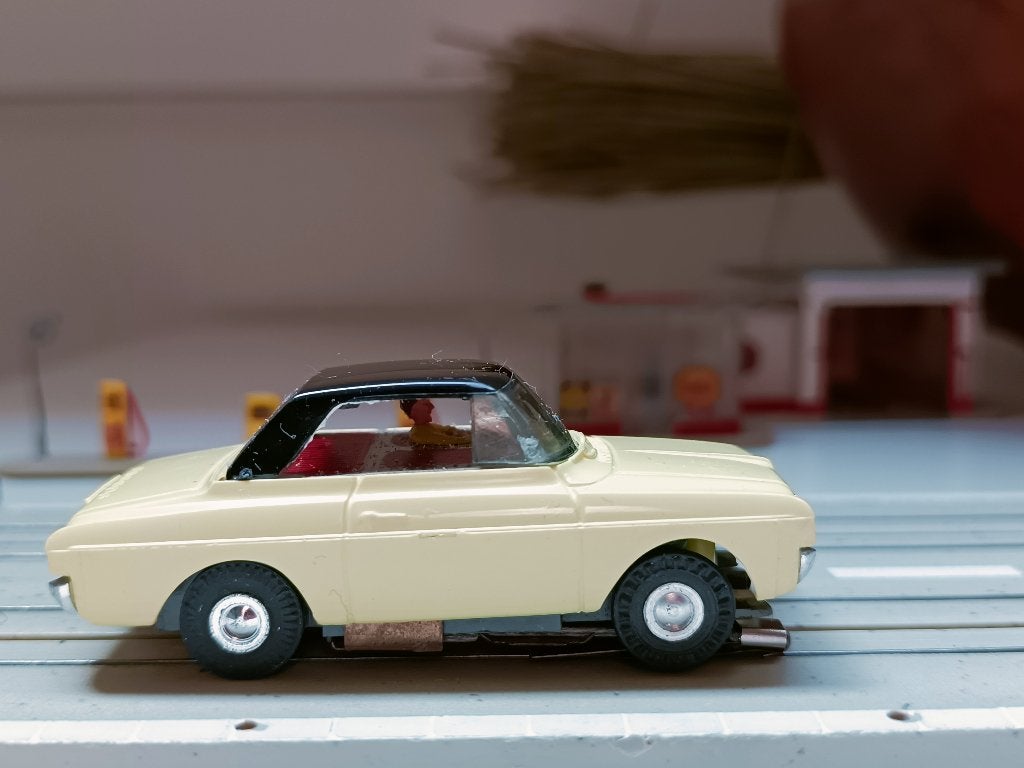 Faller AMS 5834 Ford 20M geel, Ophalen of Verzenden, Zo goed als nieuw, Elektrisch, Overige merken