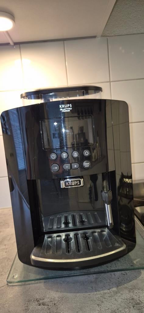 Krups Quattro Force Koffiebonen Machine espresso, Stoompijpje, Espresso apparaat, Zo goed als nieuw, Koffiebonen
