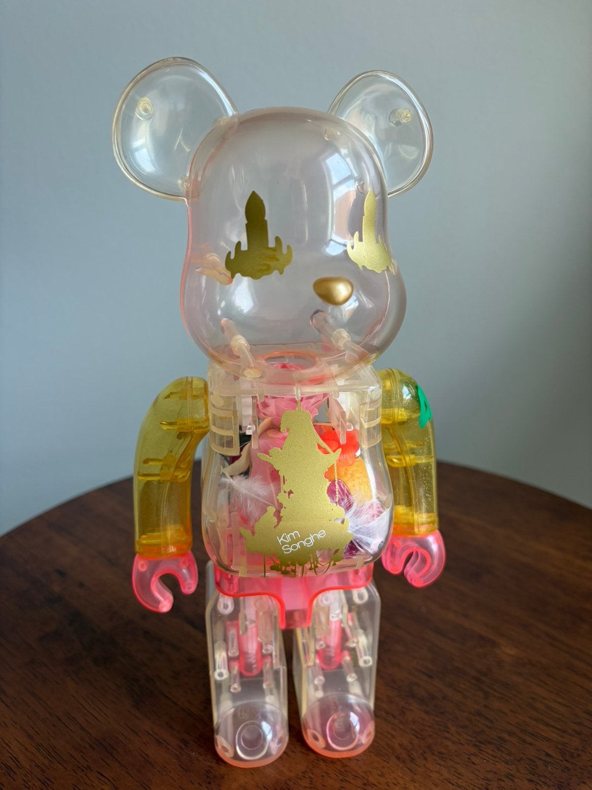 Be@rbrick -Kaws 400 Kim Songhe, Verzamelen, Poppetjes en Figuurtjes, Ophalen of Verzenden, Zo goed als nieuw