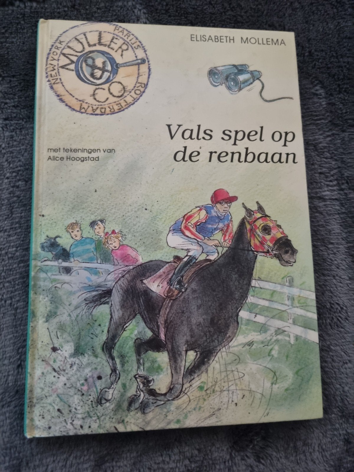 Muller & Co - Vals spel op de renbaan - Elisabeth Mollema, Ophalen of Verzenden, Gelezen, Elisabeth Mollema, Fictie algemeen