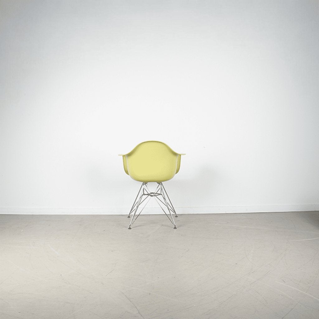 24x Vitra Eames DAR Stoel Limoen Kunststof - Chroom, Vitra, Zo goed als nieuw, Niet ingevuld, Niet ingevuld
