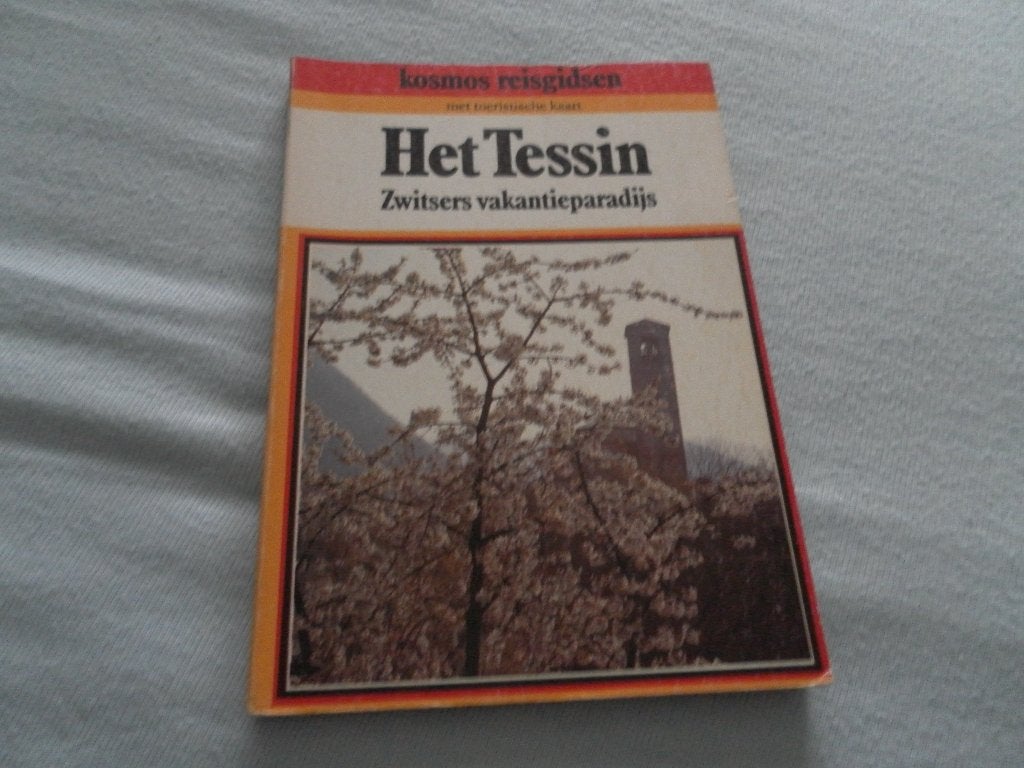 reisgids het Tessin uitgegeven door kosmos, Europa, Ophalen of Verzenden, Zo goed als nieuw, Reisgids of -boek