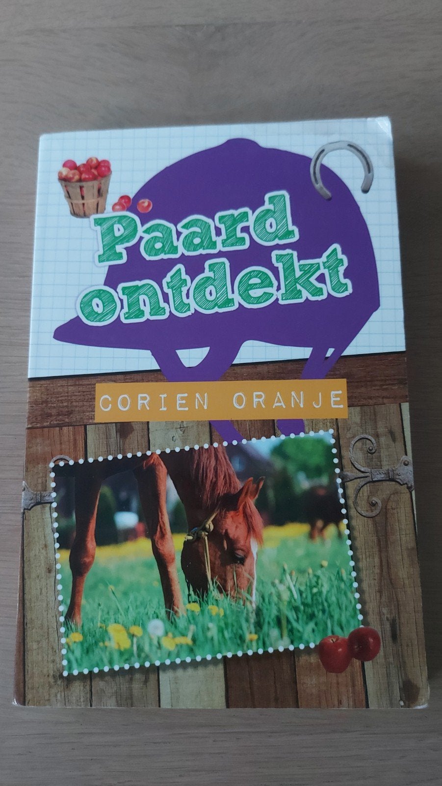 N: Corien Oranje - Paard ontdekt, Ophalen of Verzenden, Gelezen, Corien Oranje