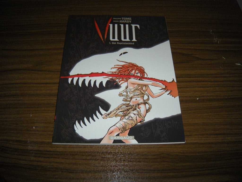 Vuur deel 1 SC, Boeken, Eén stripboek, Ophalen of Verzenden, Zo goed als nieuw